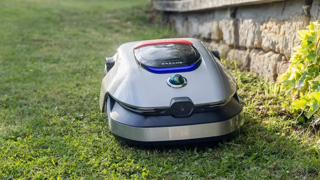 Bedst i test 2025: Robotplæneklipper imponerer med klipning, app og navigation